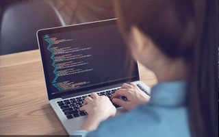 灌云 api php源码,下载的php源码怎么运行呢？